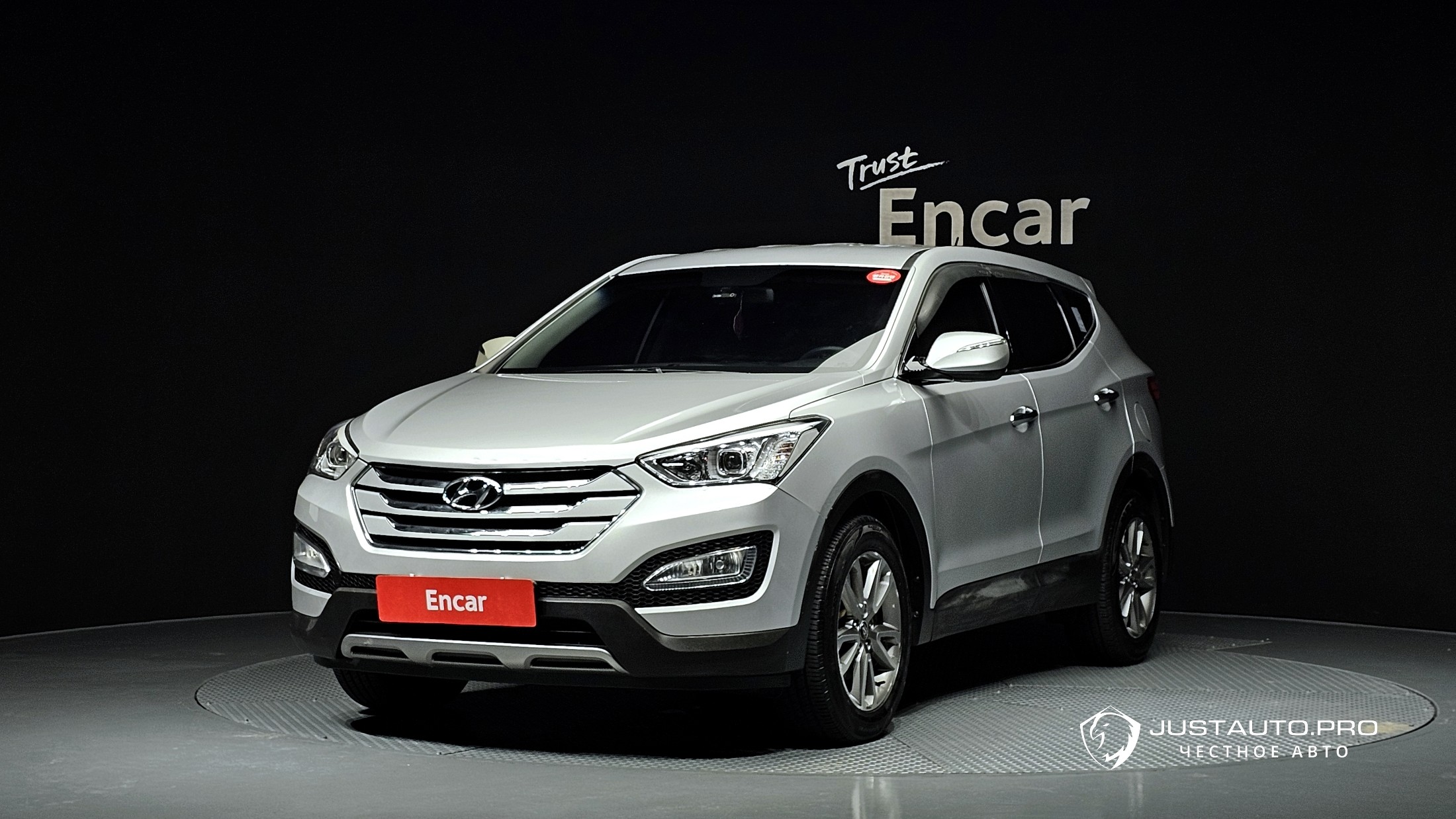 Автомобиль Hyundai Santafe