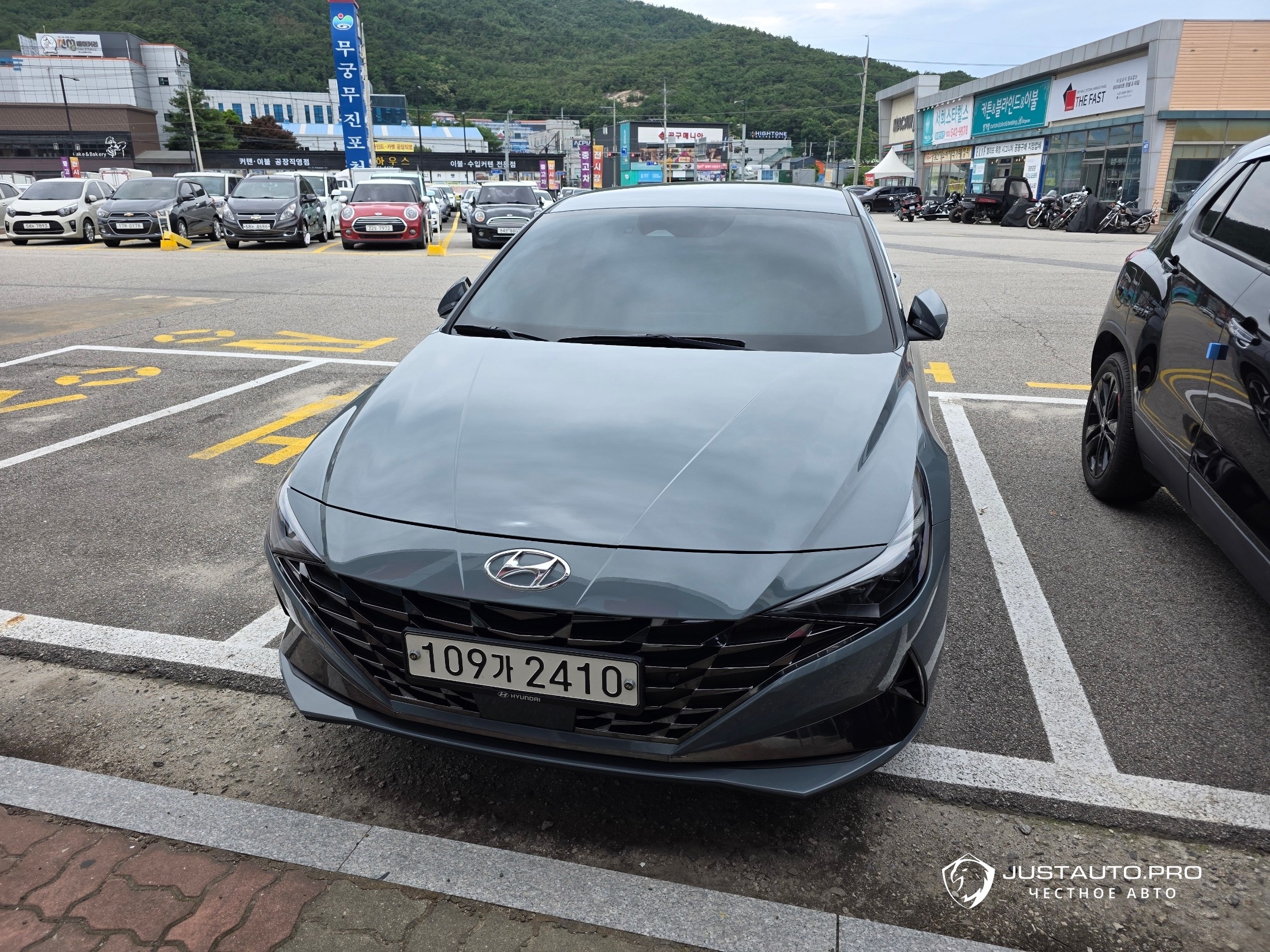 Автомобиль Hyundai AVANTE