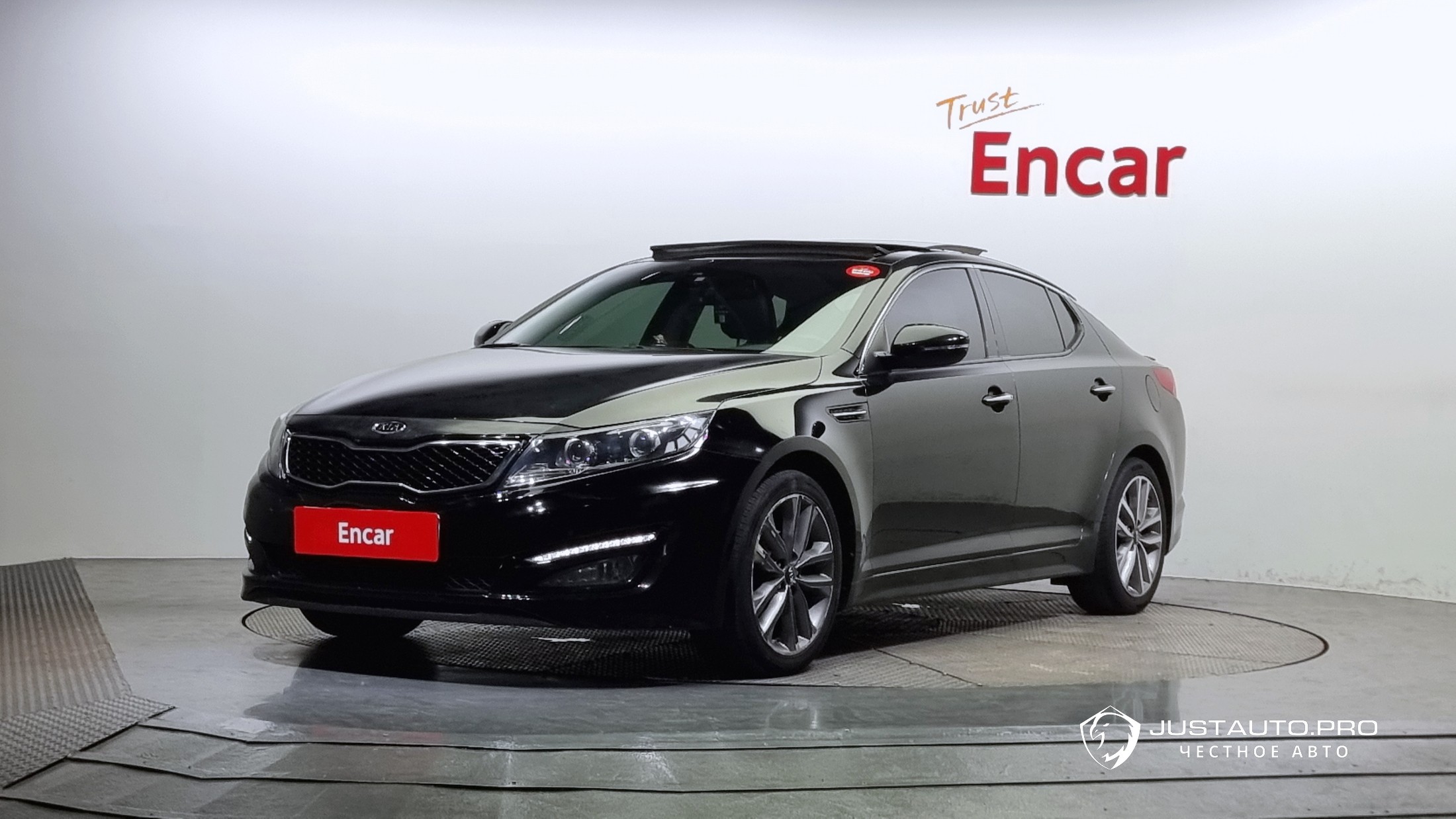 Автомобиль Kia K5