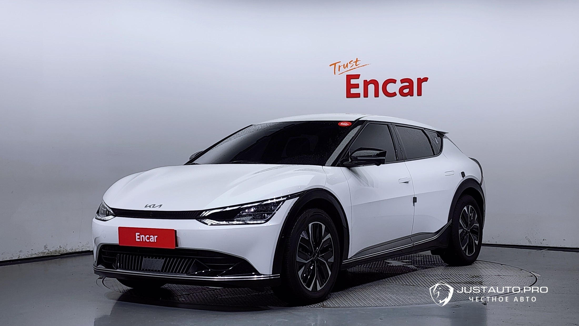 Автомобиль Kia EV6