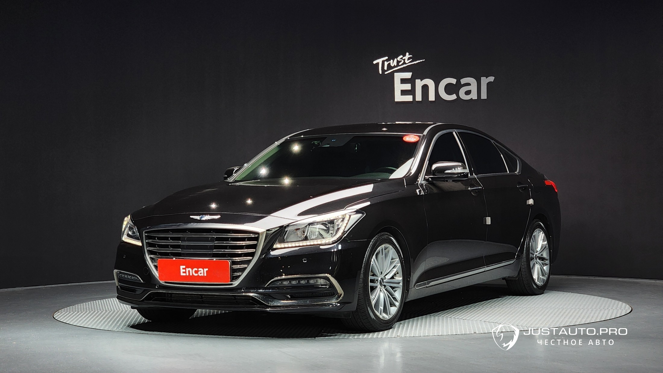 Автомобиль Genesis G80