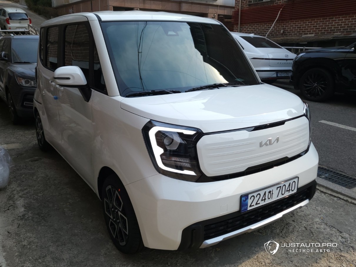 Автомобиль Kia RAY