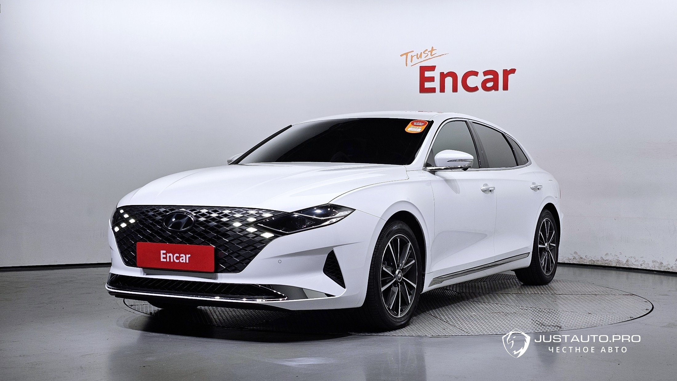 Автомобиль Hyundai Grandeur