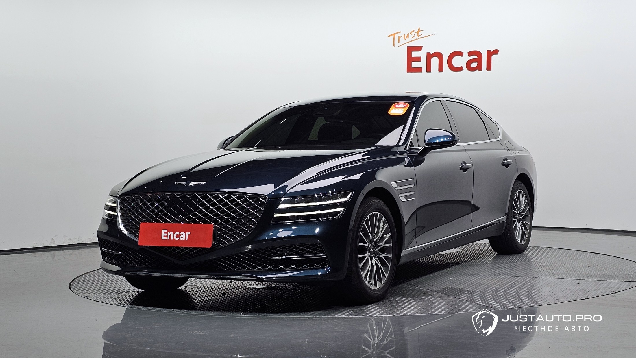 Автомобиль Genesis G80