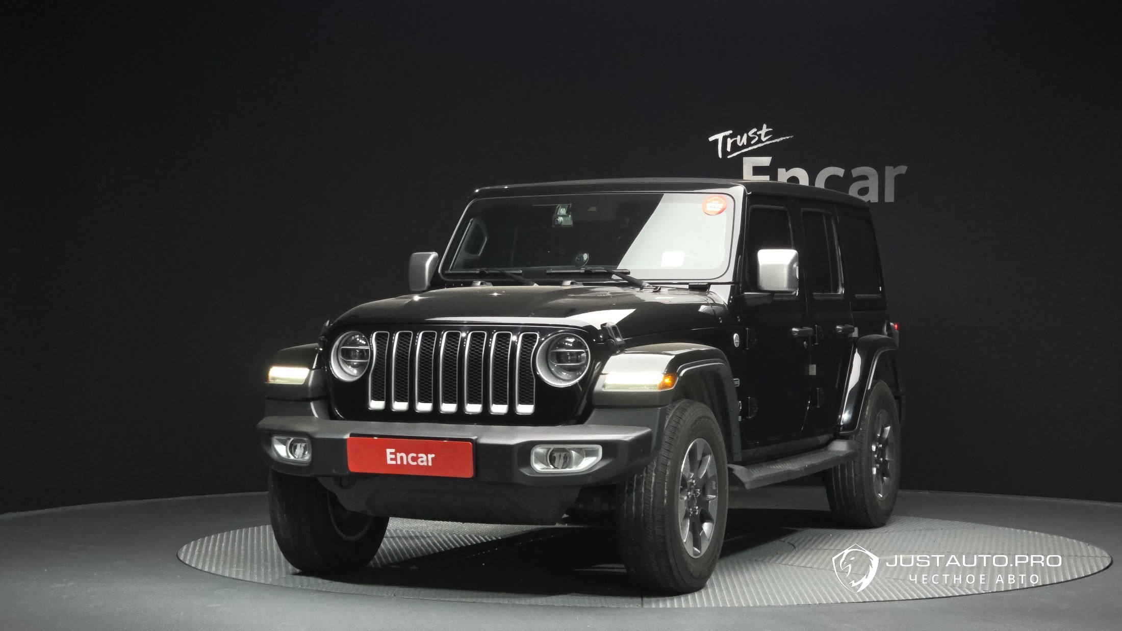 Автомобиль Jeep Wrangler