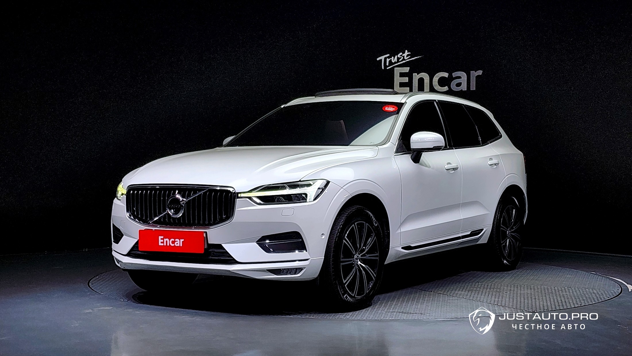 Автомобиль Volvo XC60