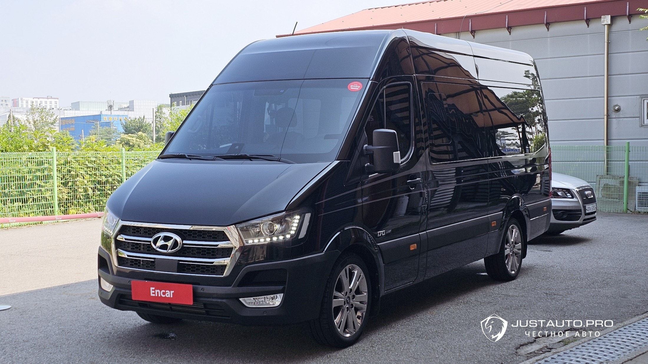 Автомобиль Hyundai Solati