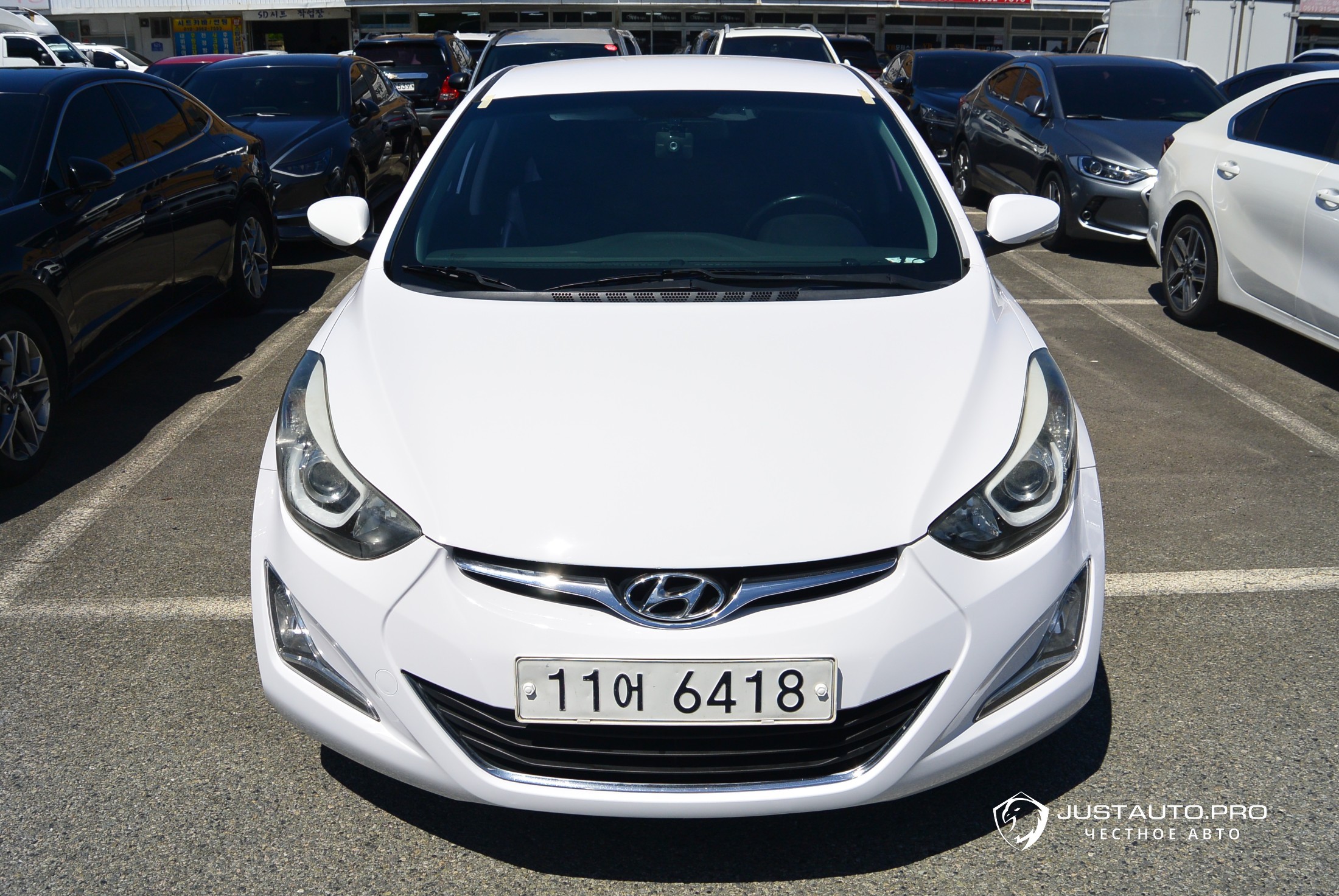 Автомобиль Hyundai AVANTE