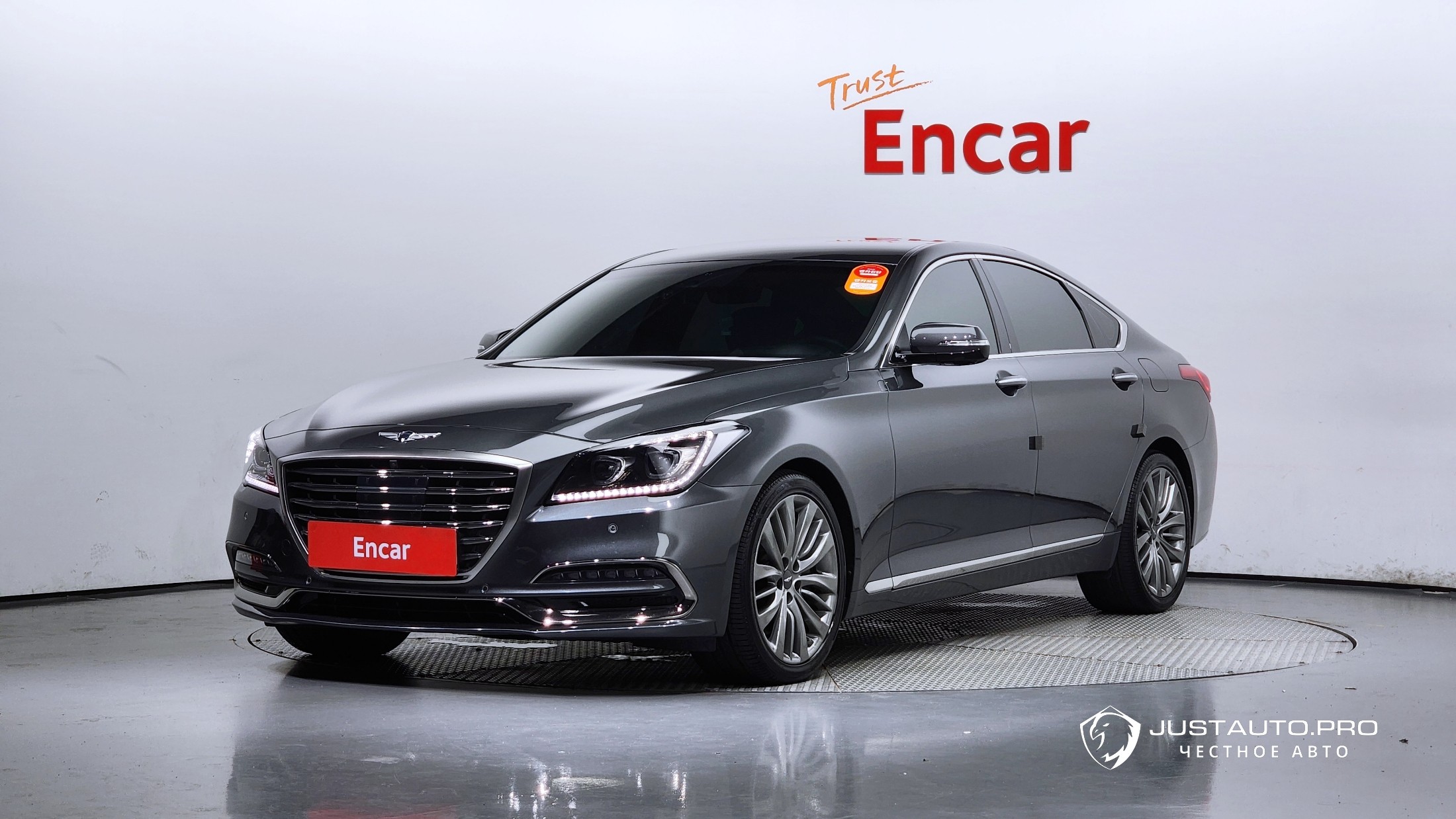 Автомобиль Genesis G80