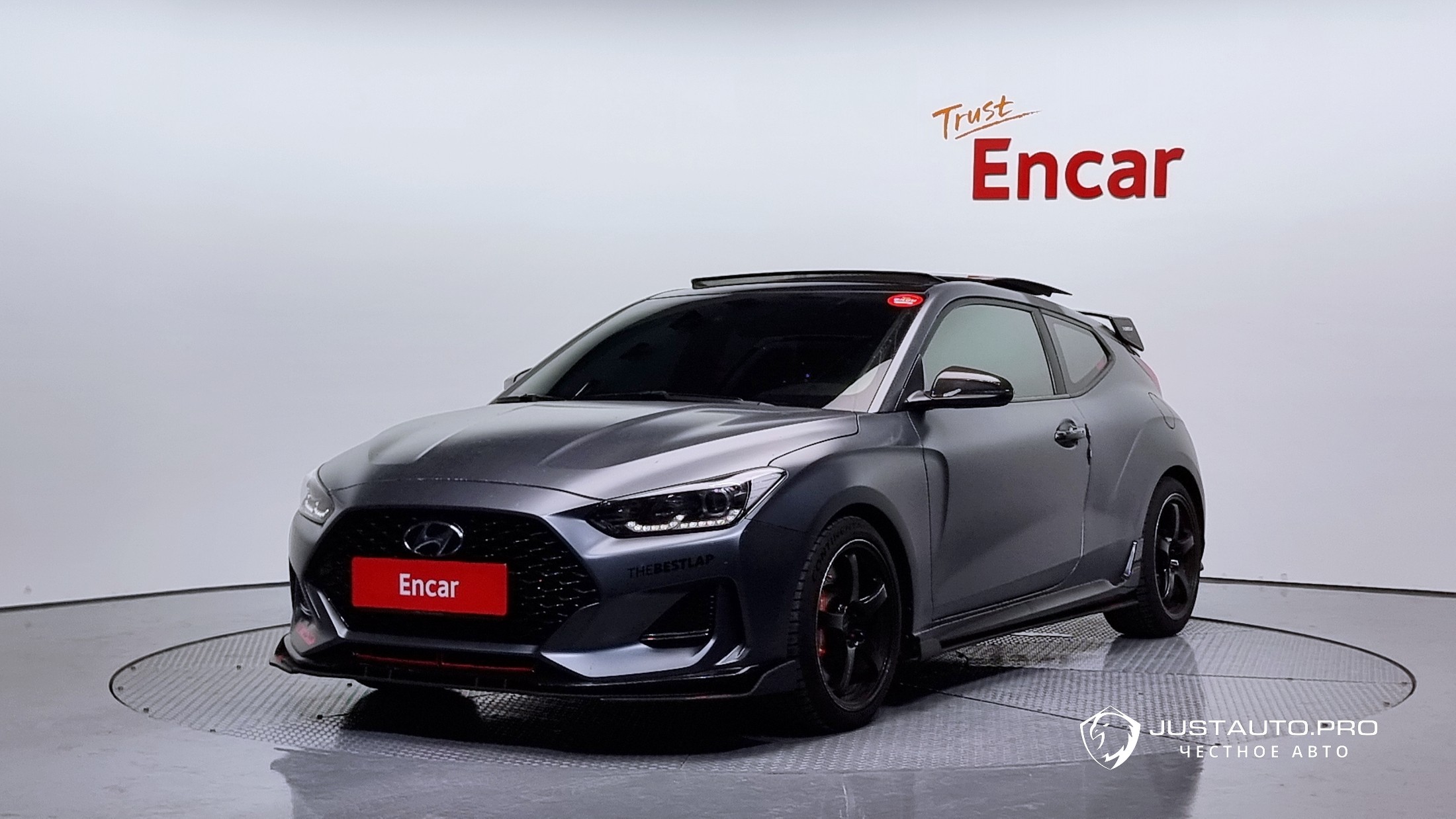 Автомобиль Hyundai Veloster