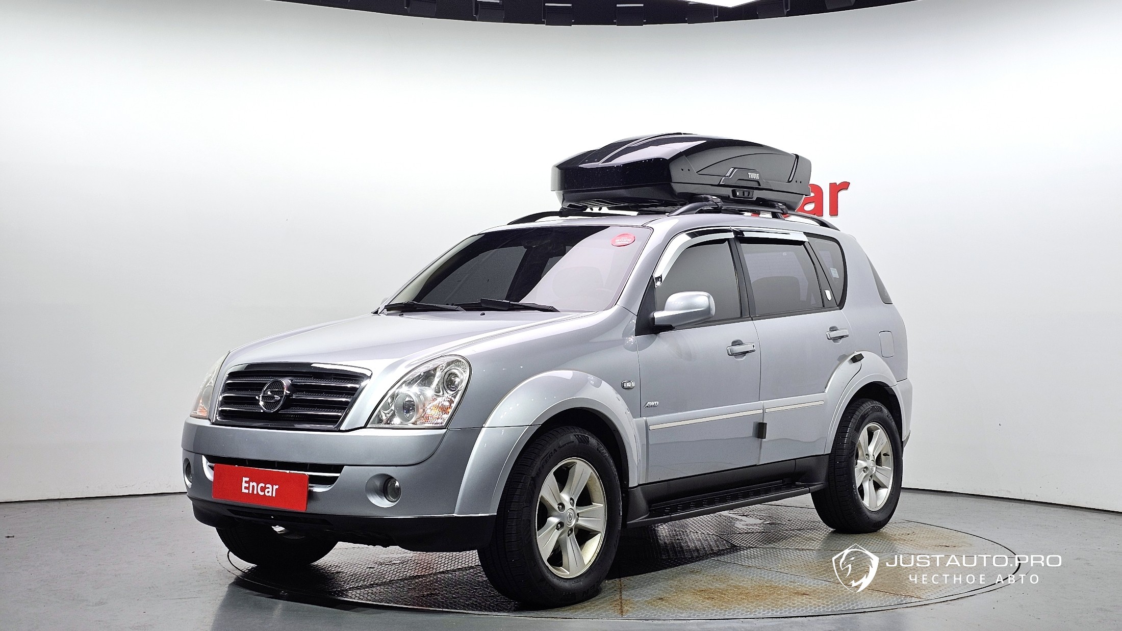 Автомобиль KG_Mobility_Ssangyong Rexton