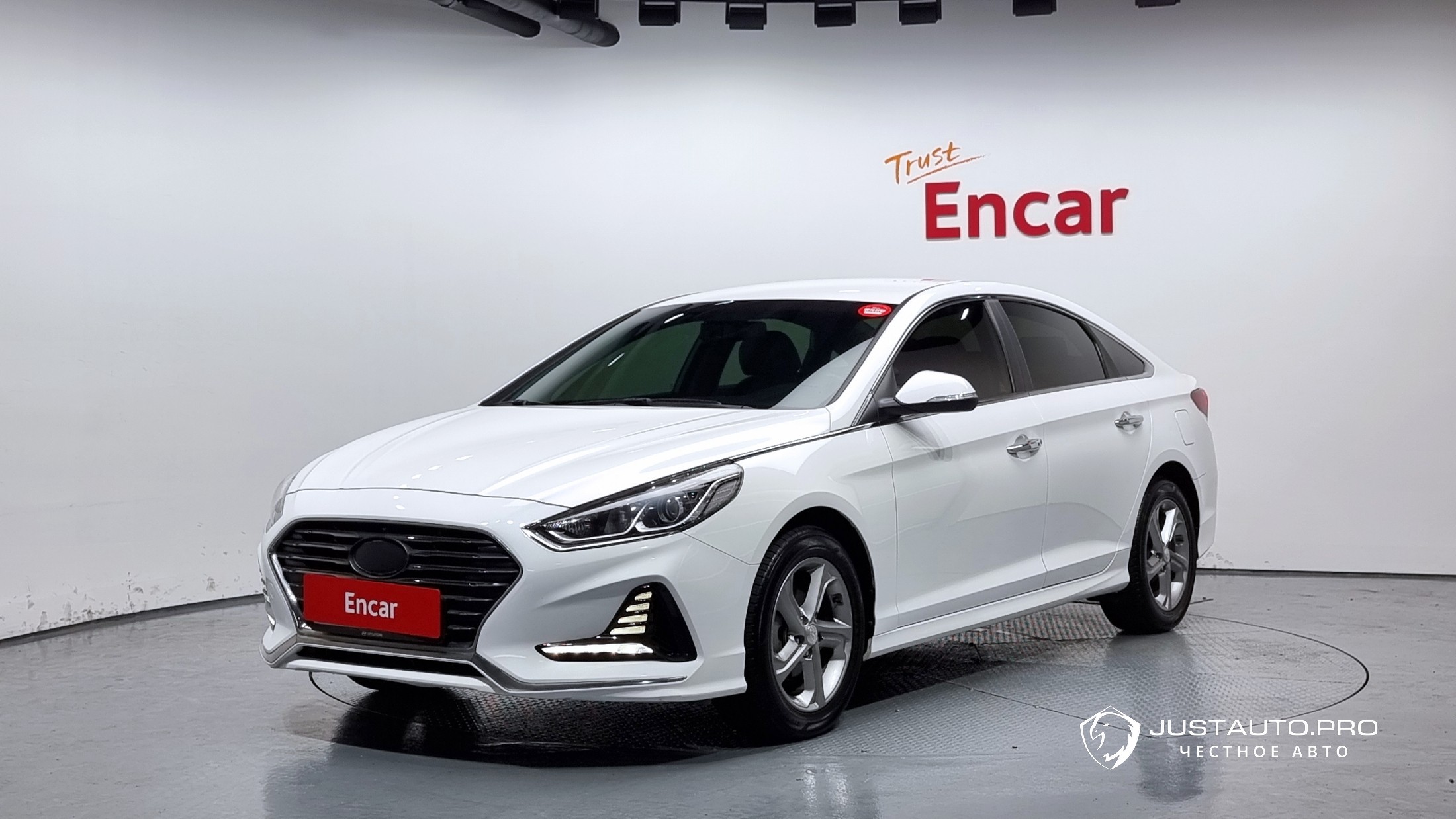 Автомобиль Hyundai Sonata