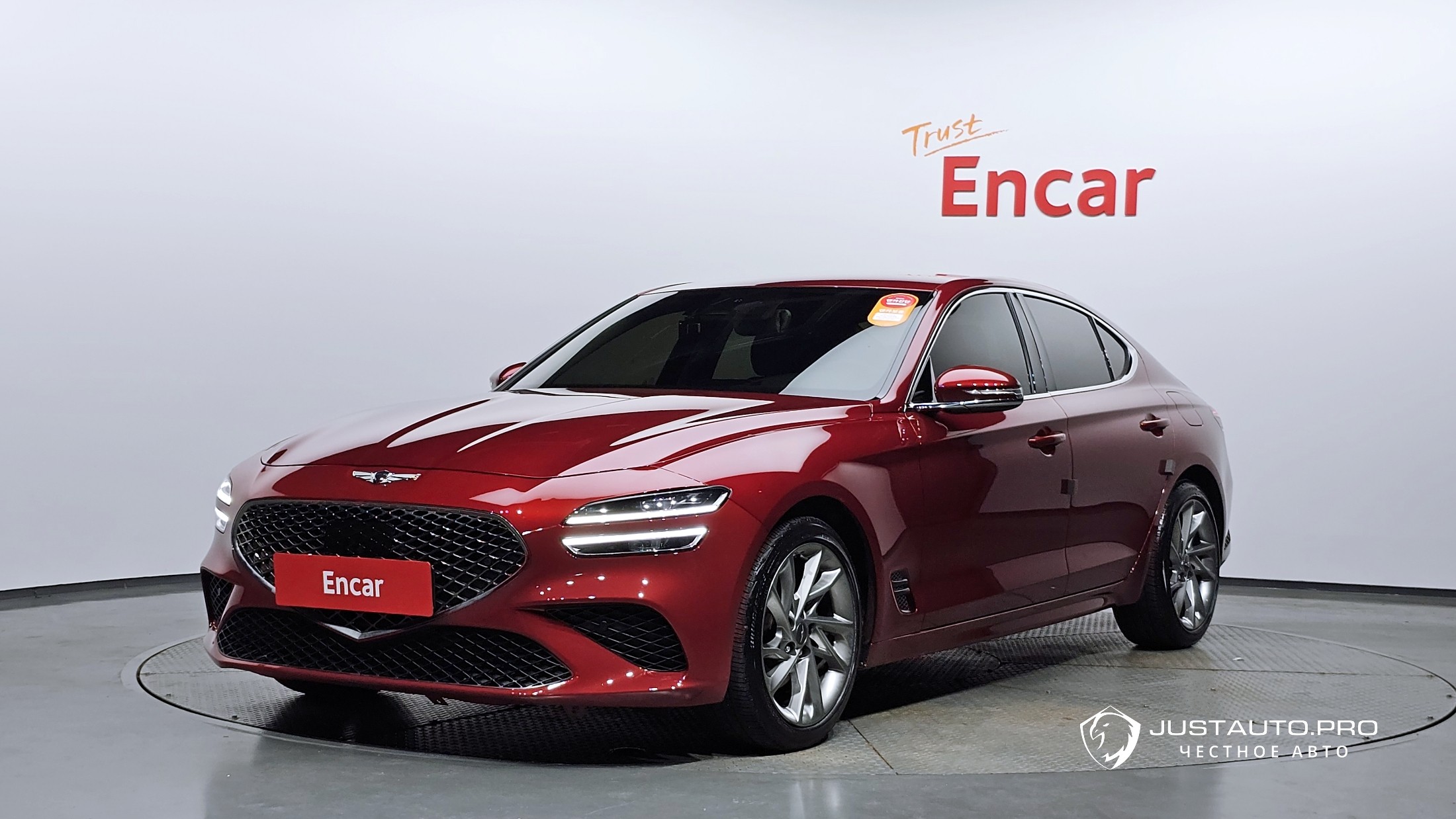 Автомобиль Genesis G70