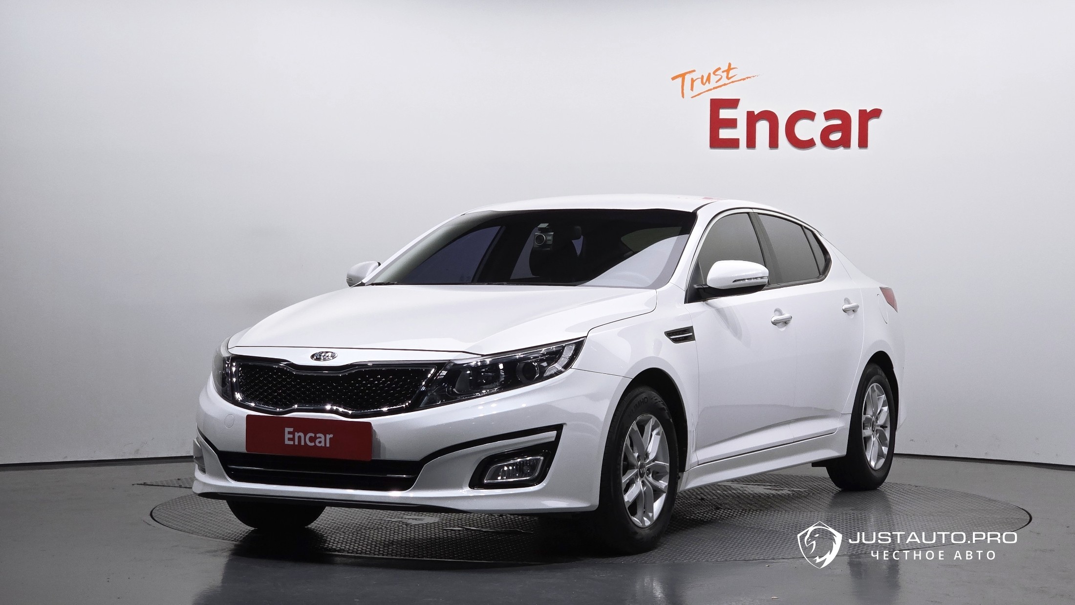 Автомобиль Kia K5