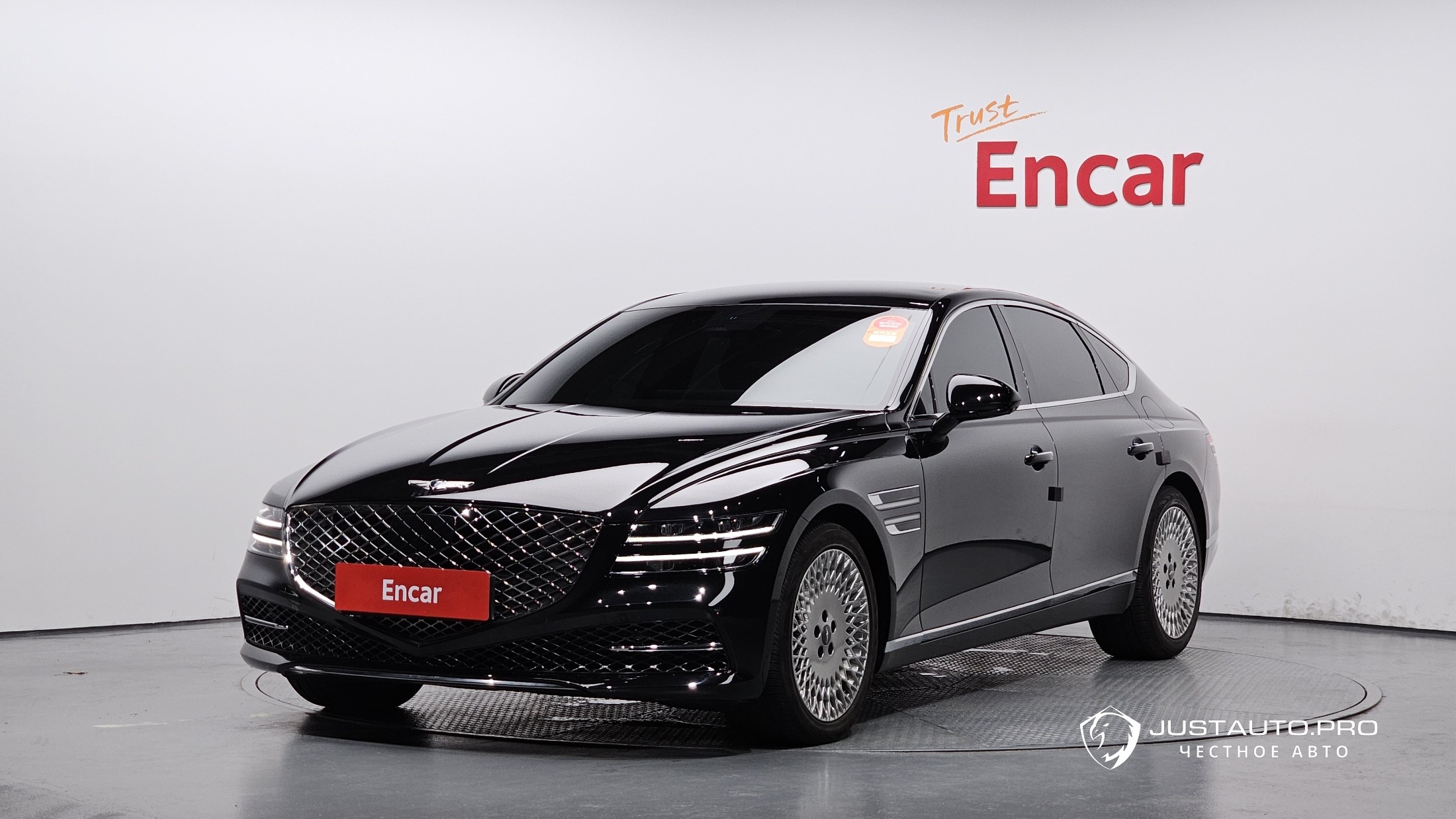 Автомобиль Genesis G80