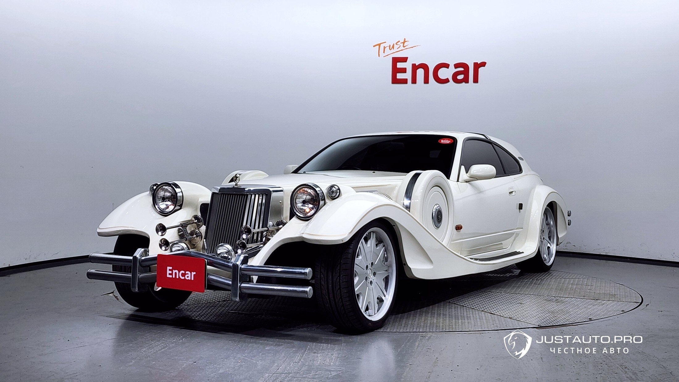 Автомобиль Mitsuoka Le-seyde