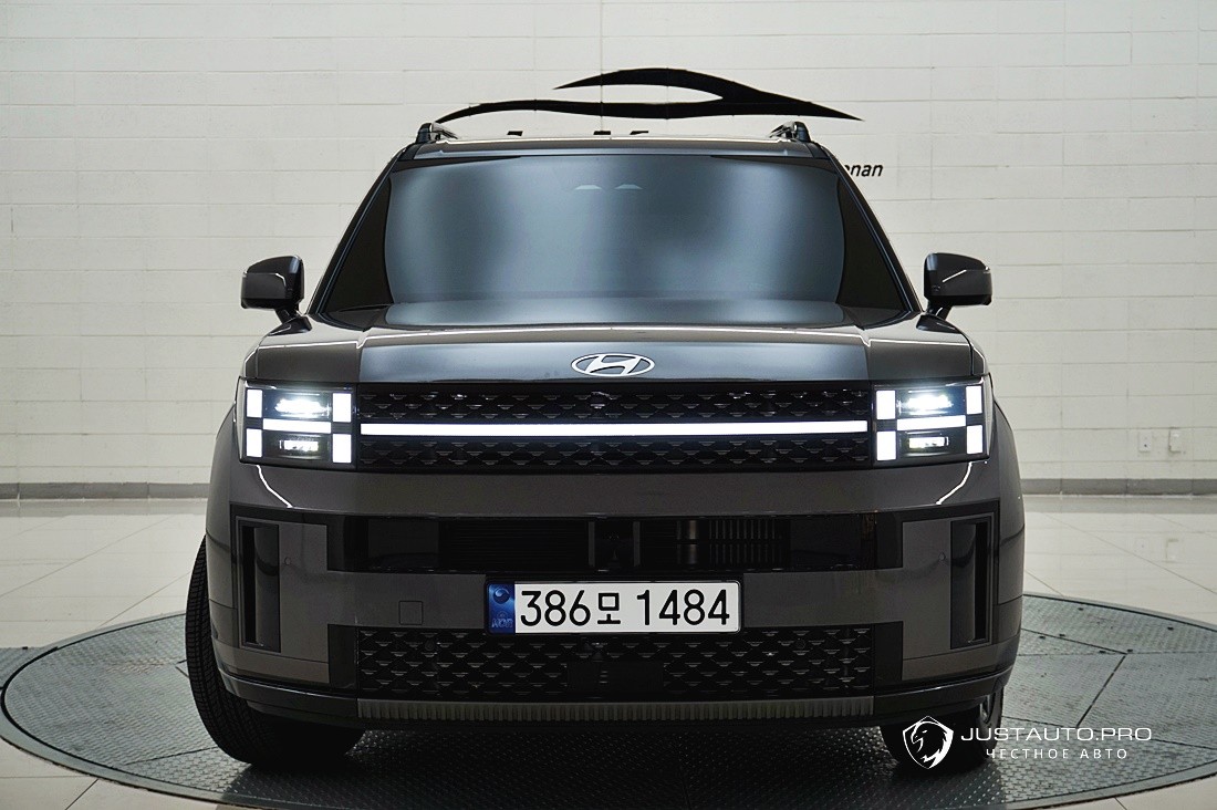 Автомобиль Hyundai Santafe