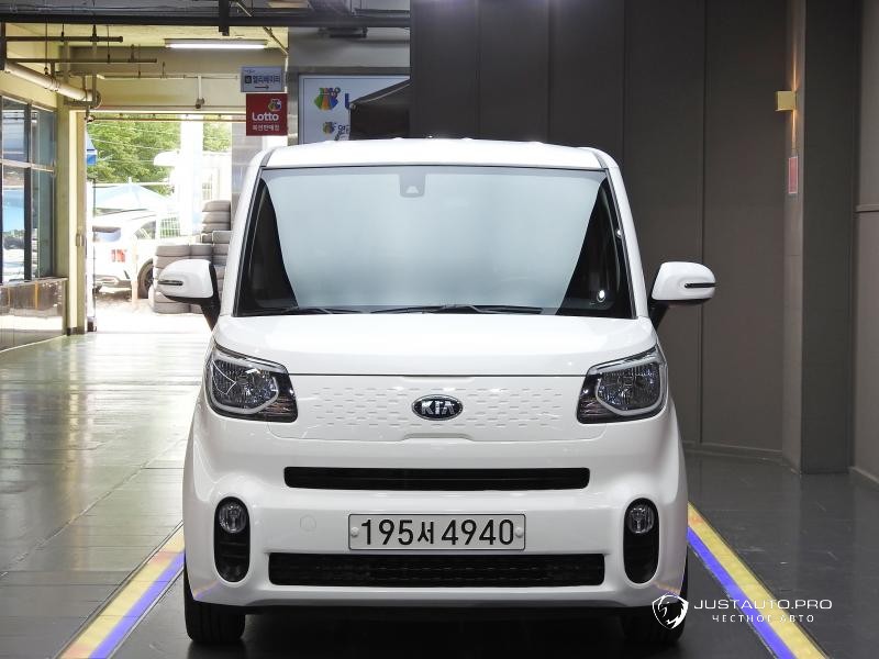Автомобиль Kia RAY