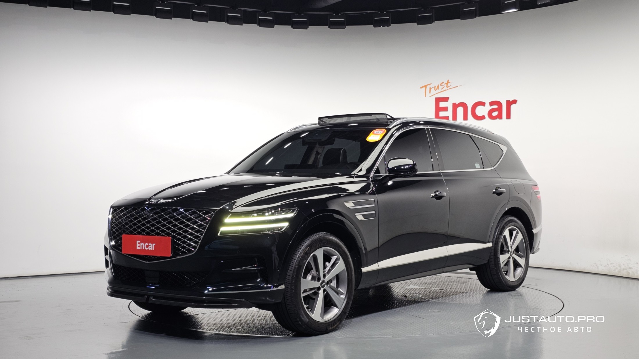 Автомобиль Genesis GV80