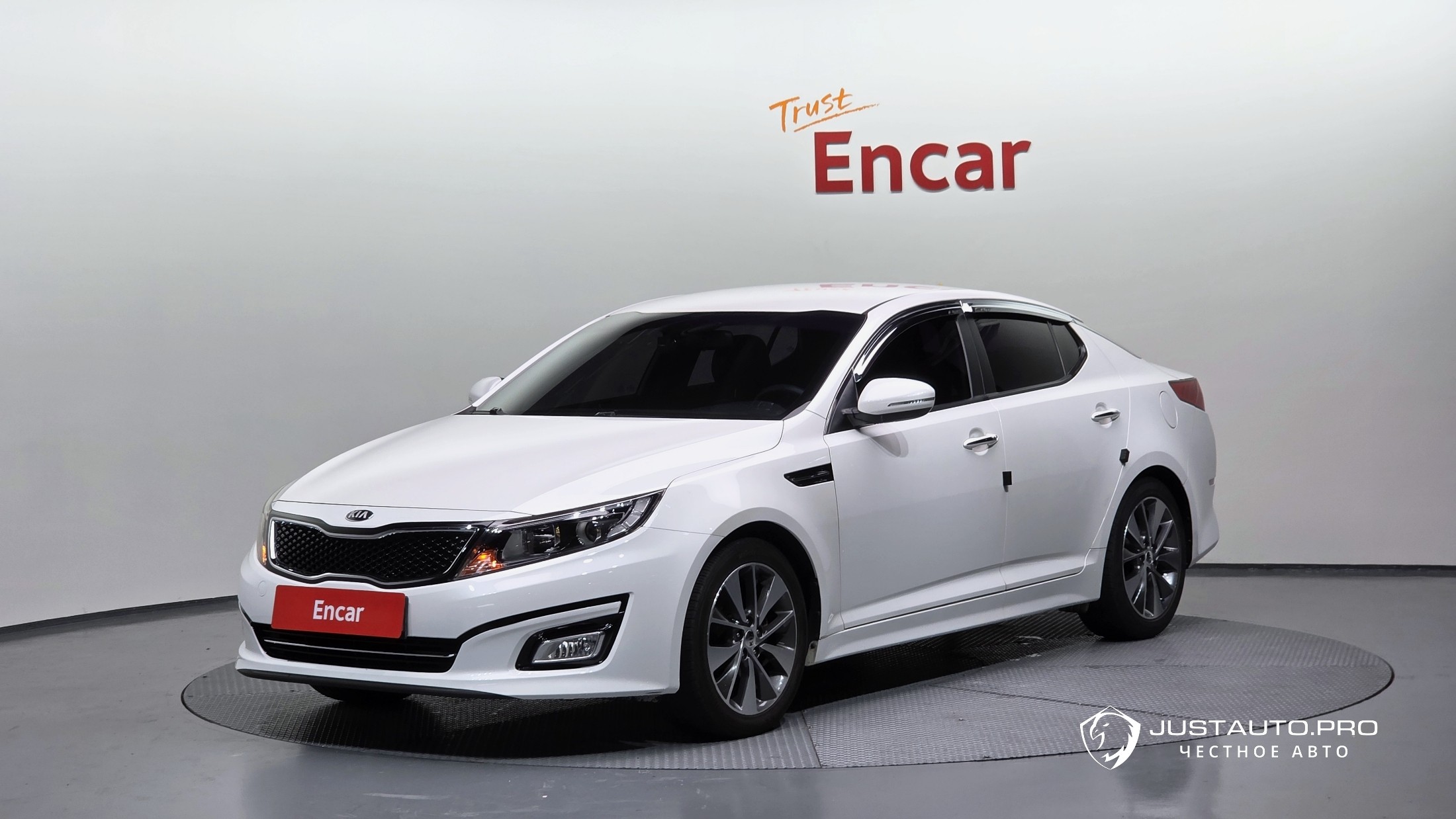 Автомобиль Kia K5
