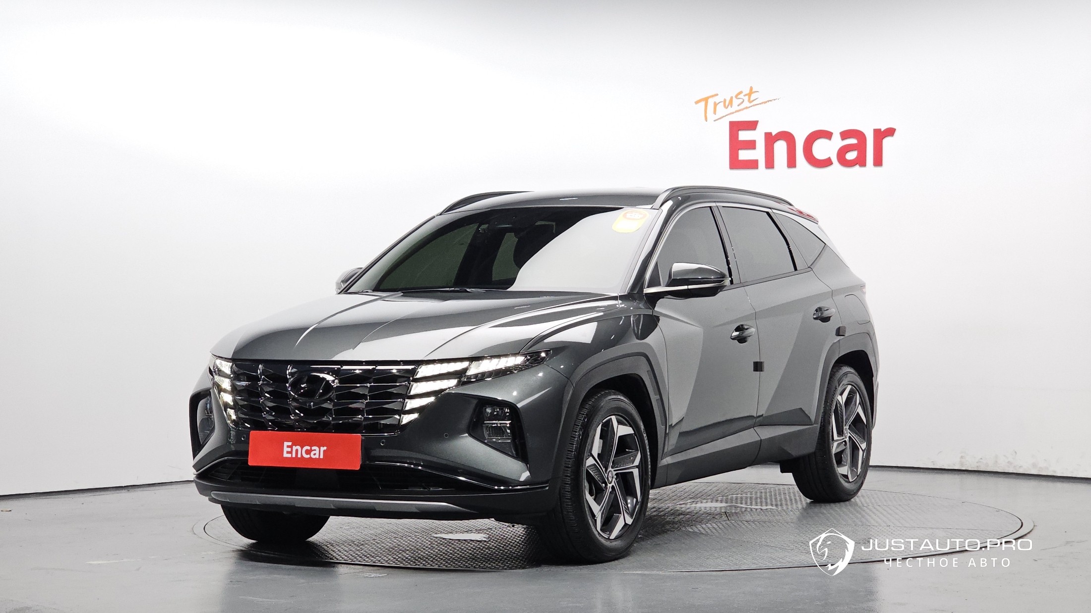 Автомобиль Hyundai Tucson