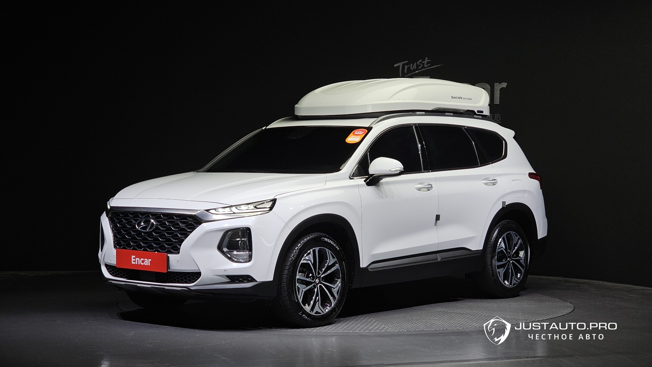 Автомобиль Hyundai Santafe
