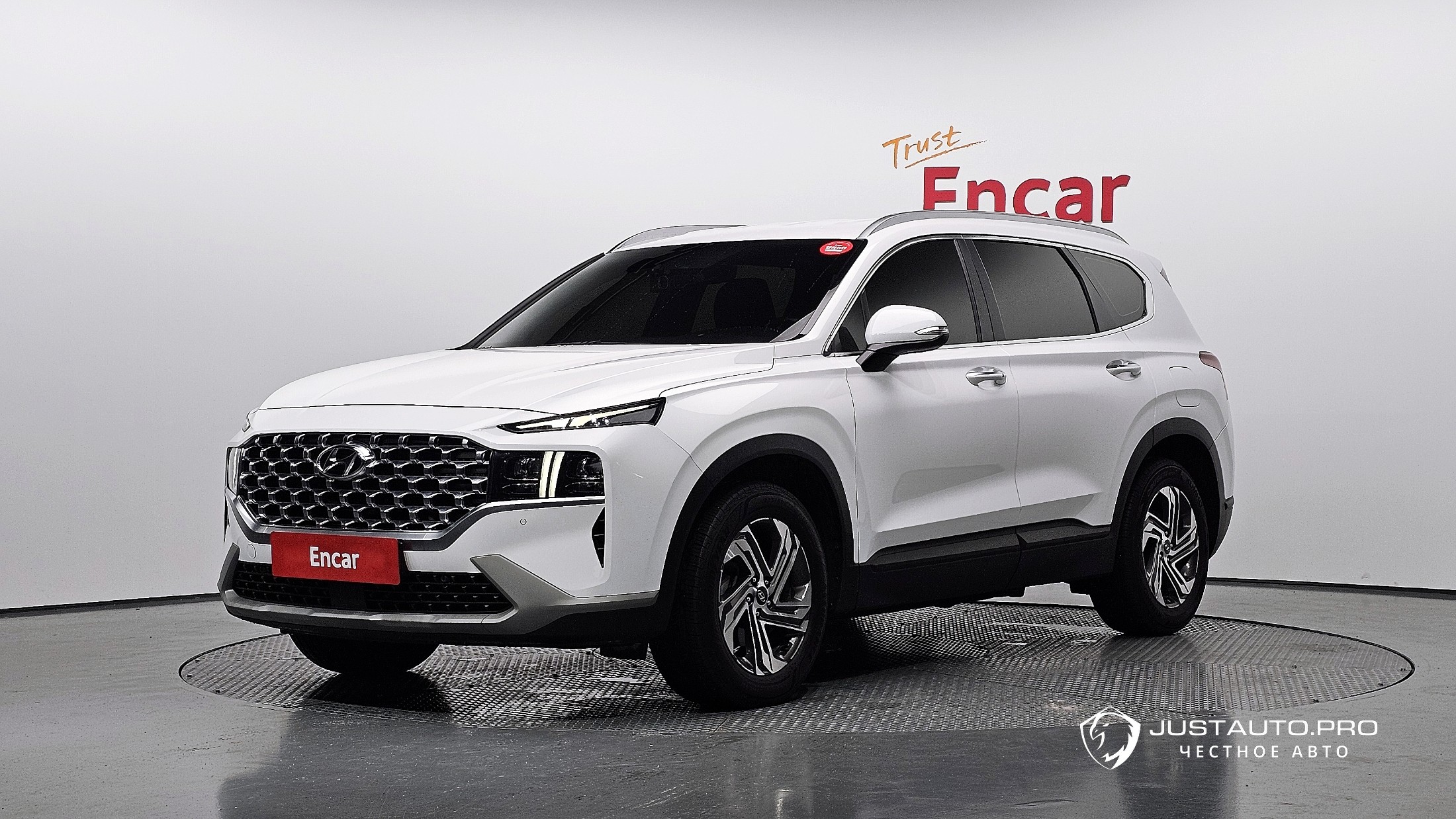 Автомобиль Hyundai Santafe