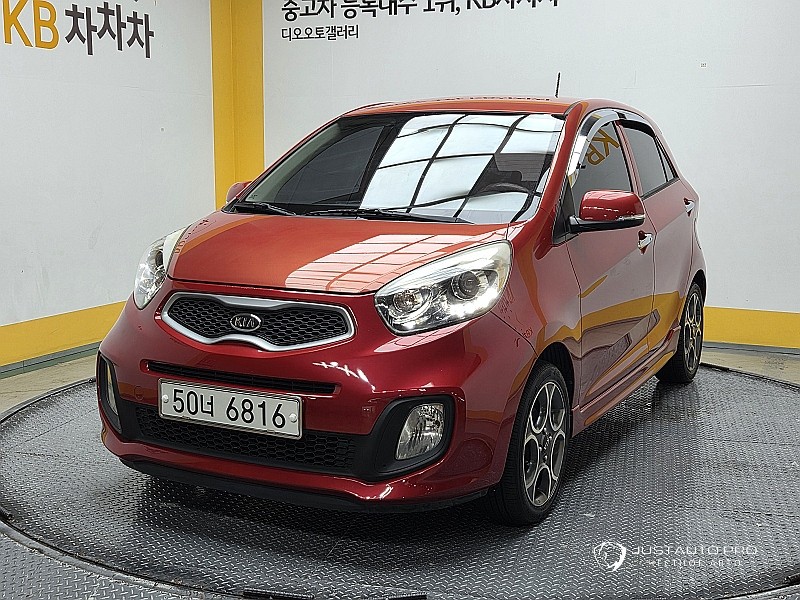 Автомобиль Kia morning