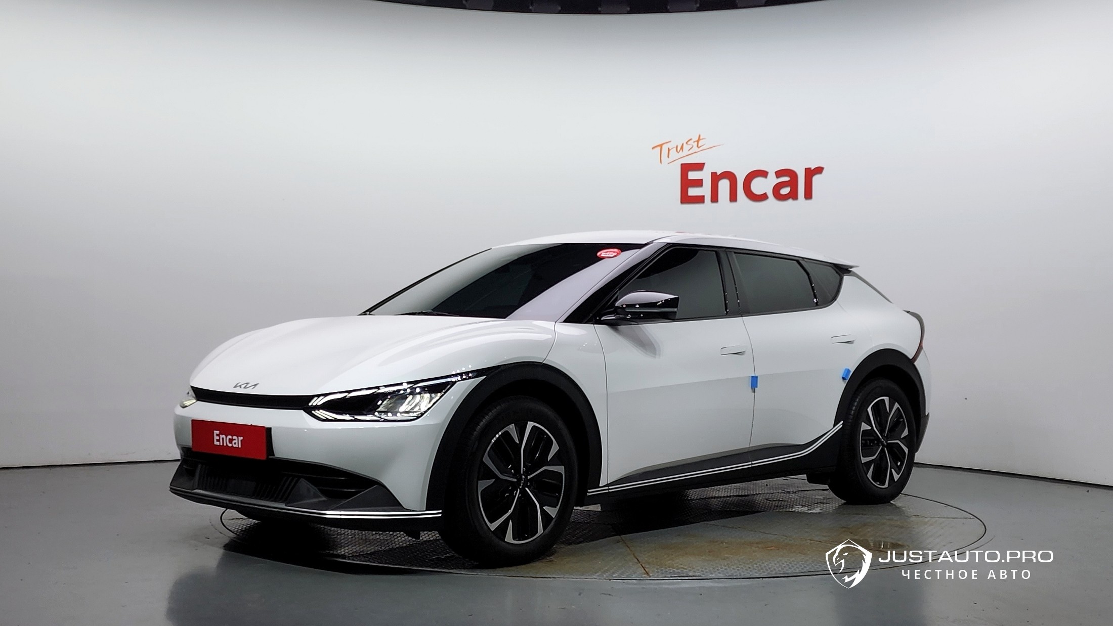 Автомобиль Kia EV6