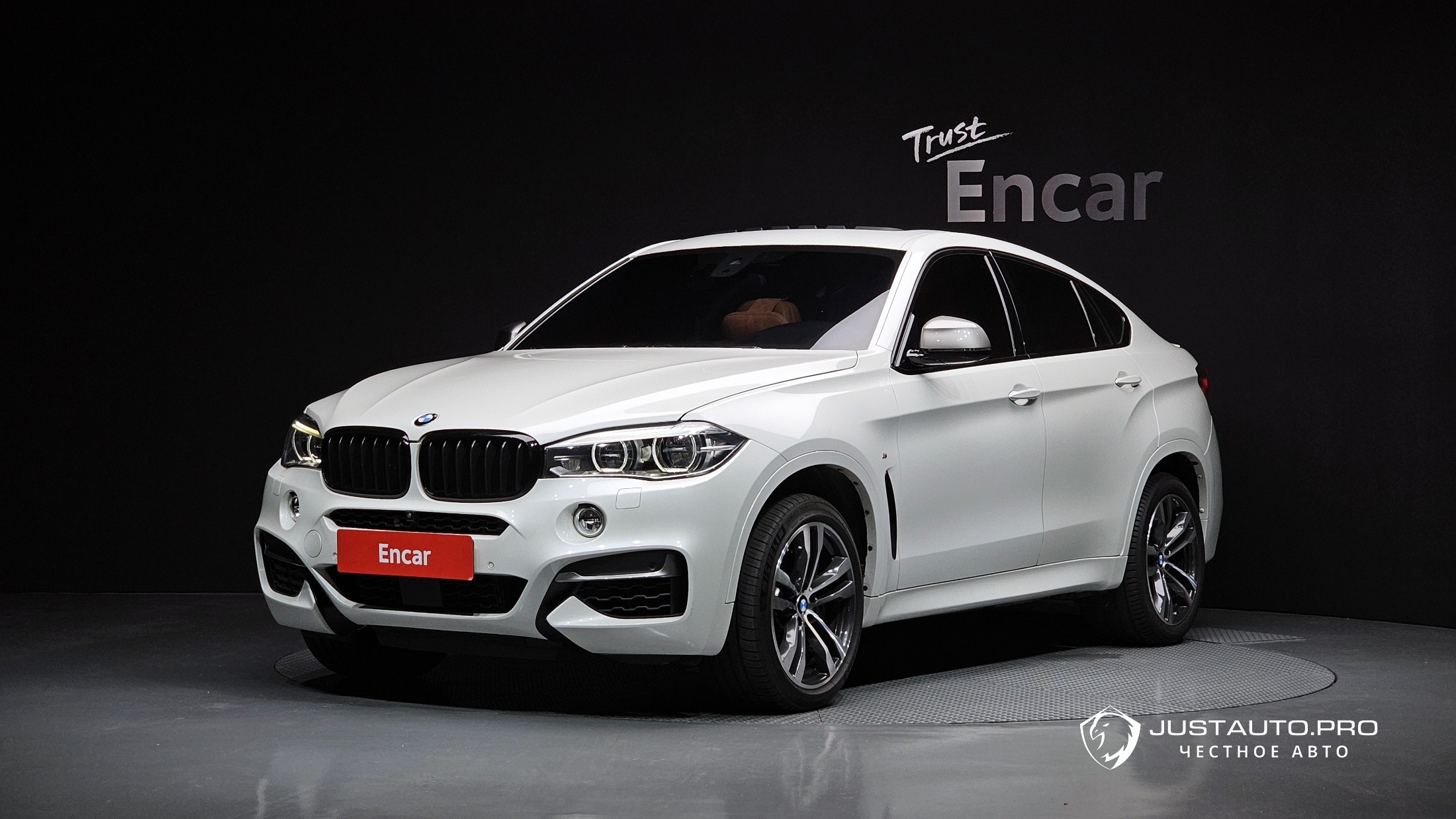 Автомобиль BMW X6