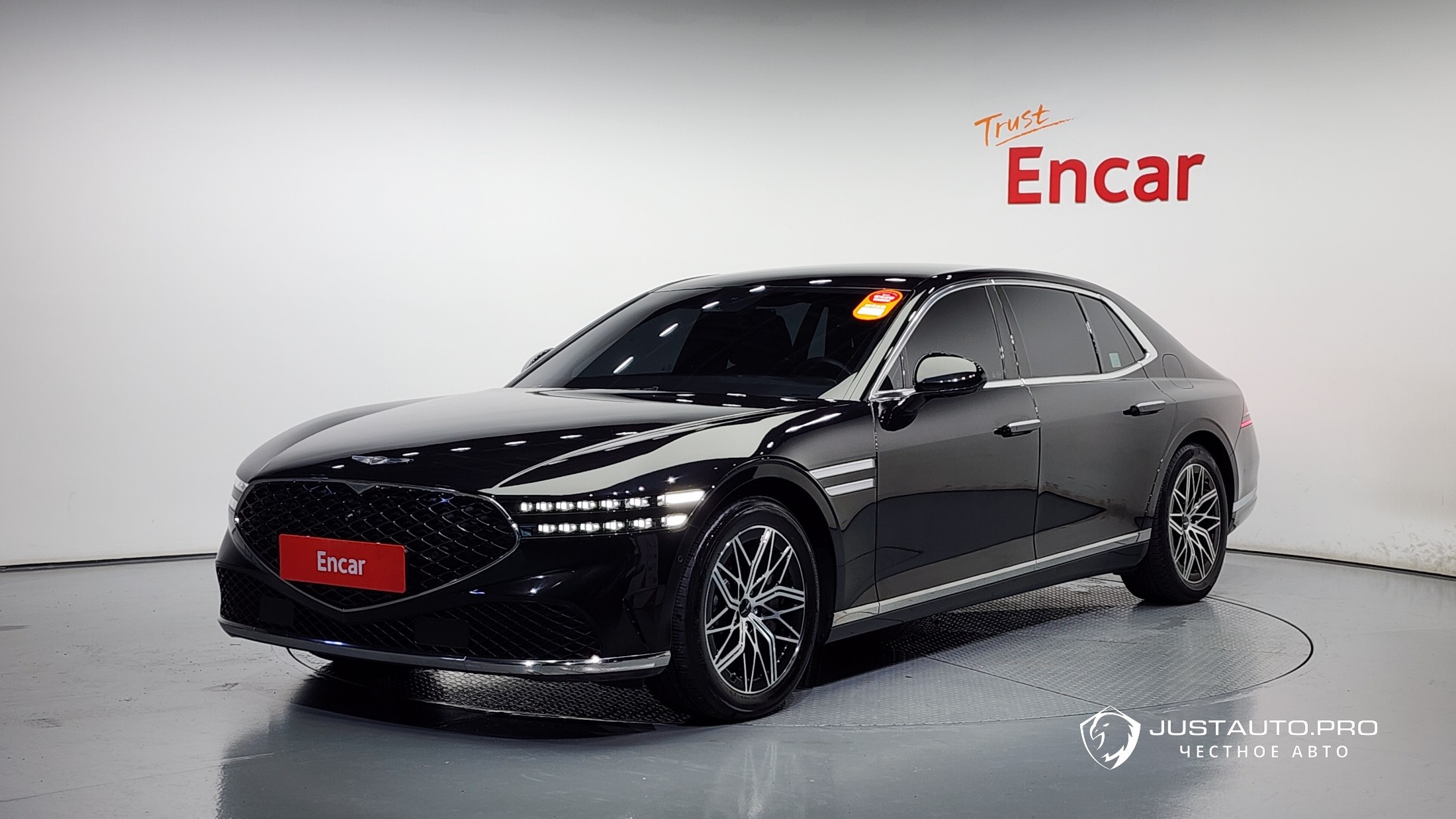 Автомобиль Genesis G90