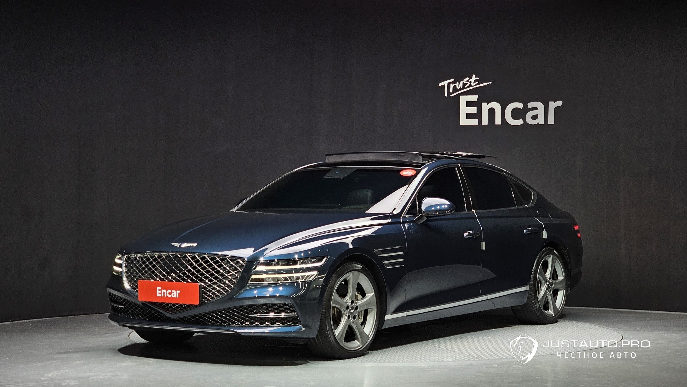 Автомобиль Genesis G80
