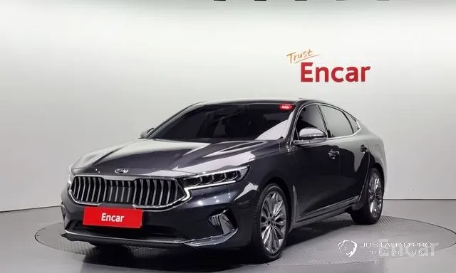 Автомобиль Kia K7