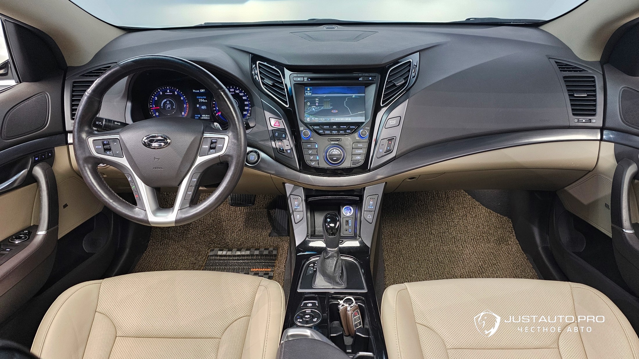 Автомобиль Hyundai i40