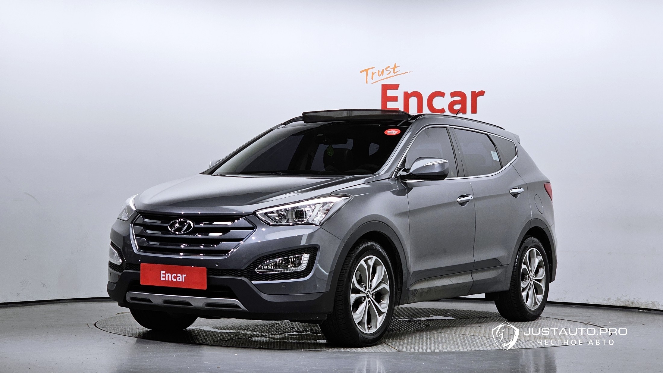 Автомобиль Hyundai Santafe