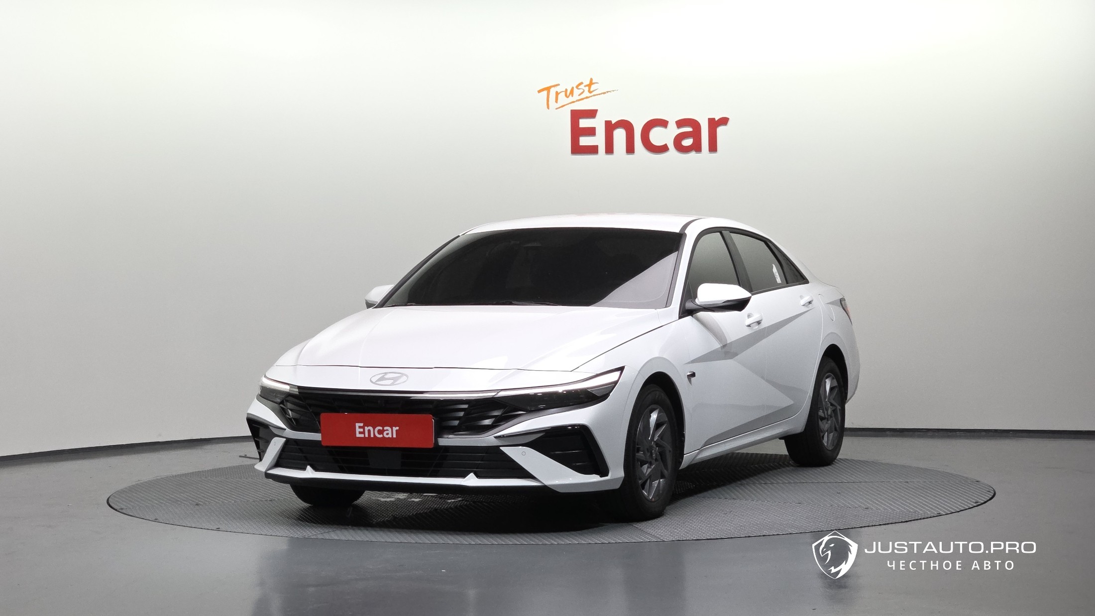 Автомобиль Hyundai AVANTE