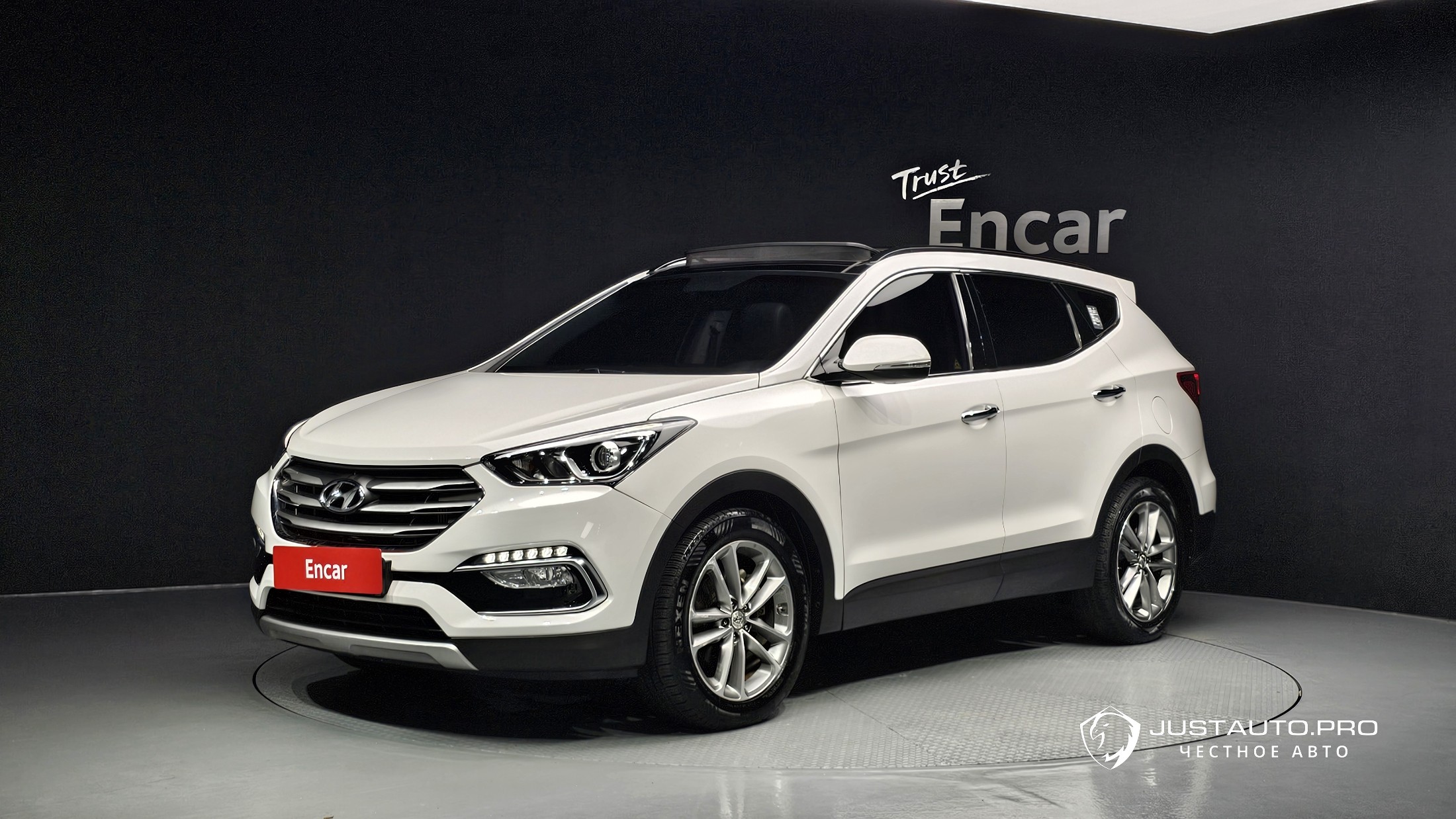 Автомобиль Hyundai Santafe