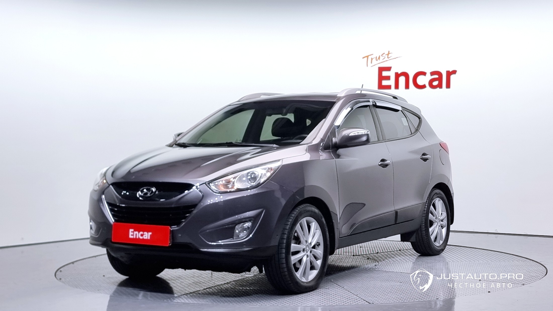Автомобиль Hyundai Tucson
