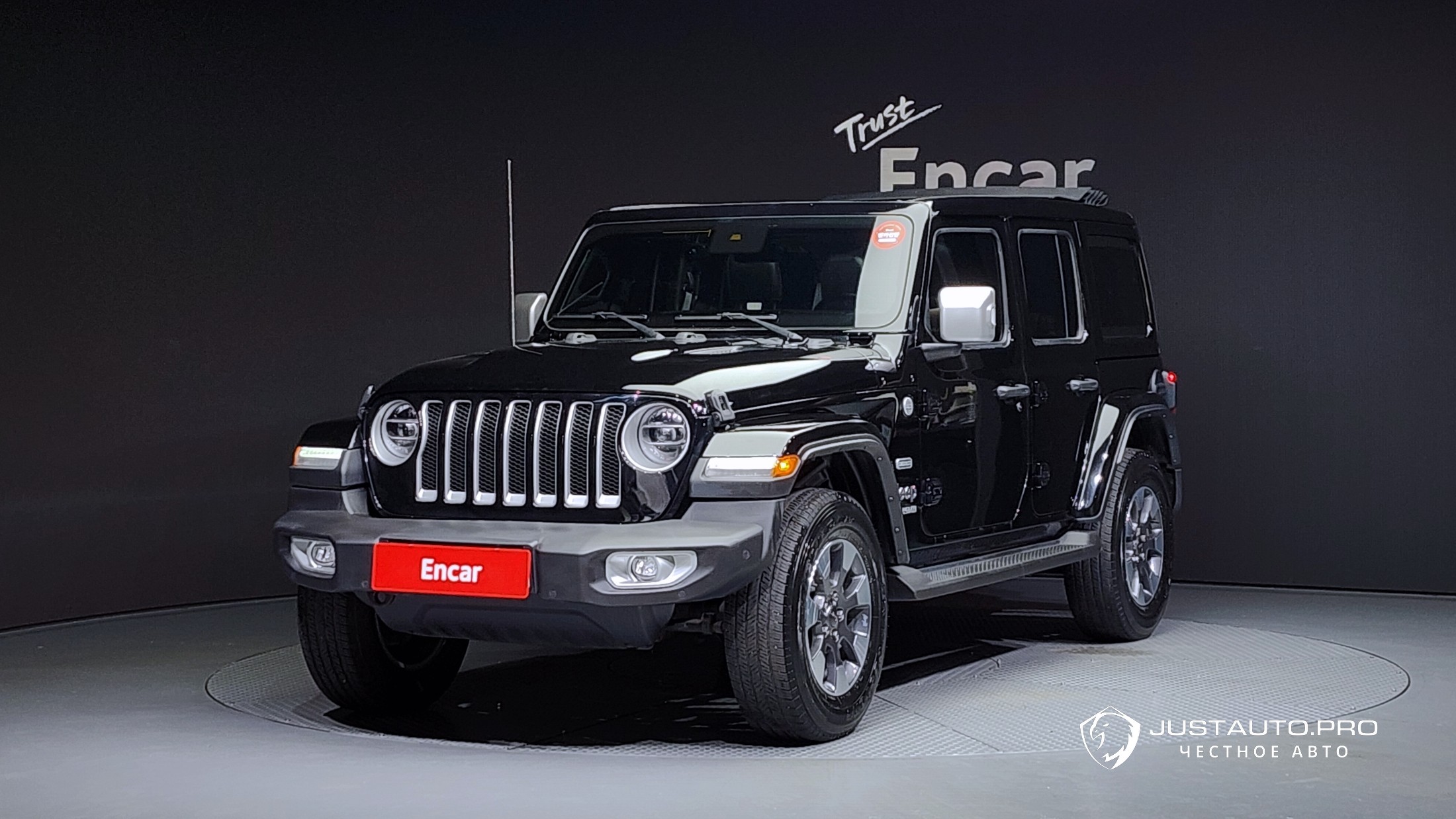 Автомобиль Jeep Wrangler