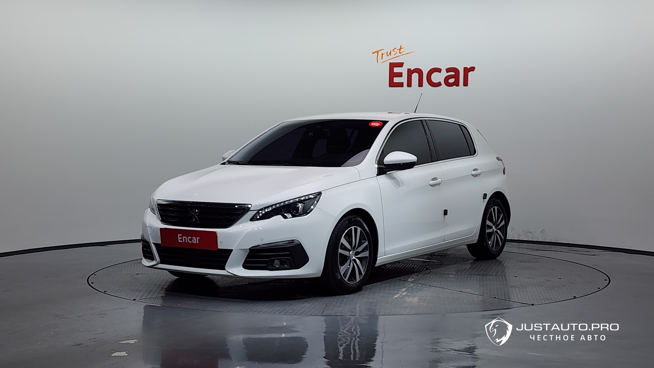 Автомобиль Peugeot 308