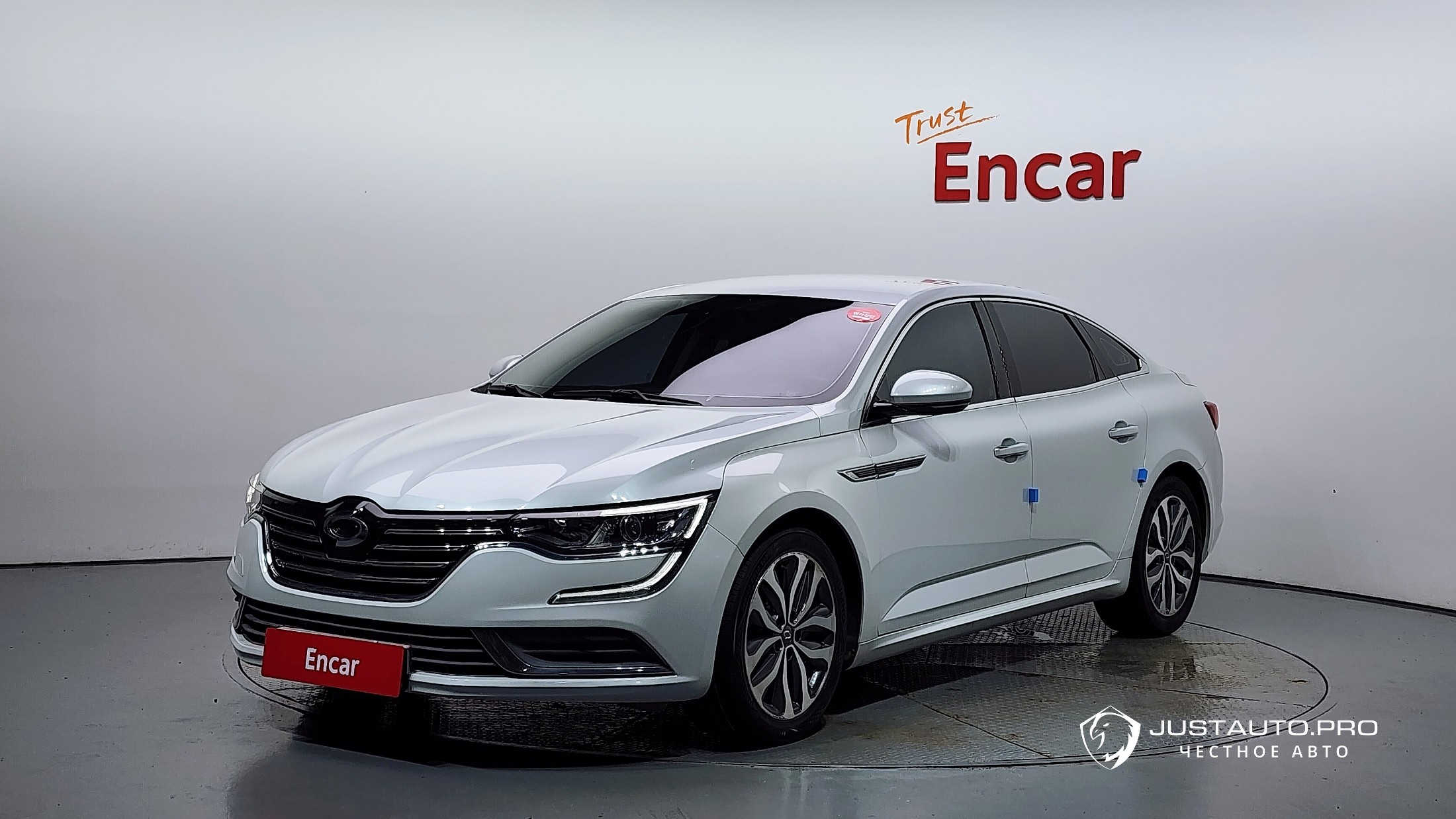 Автомобиль Renault-KoreaSamsung SM6