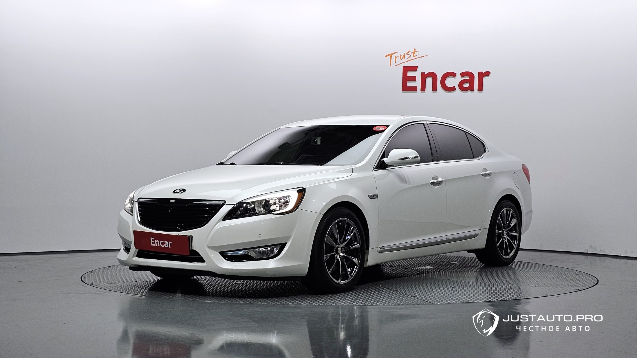 Автомобиль Kia K7