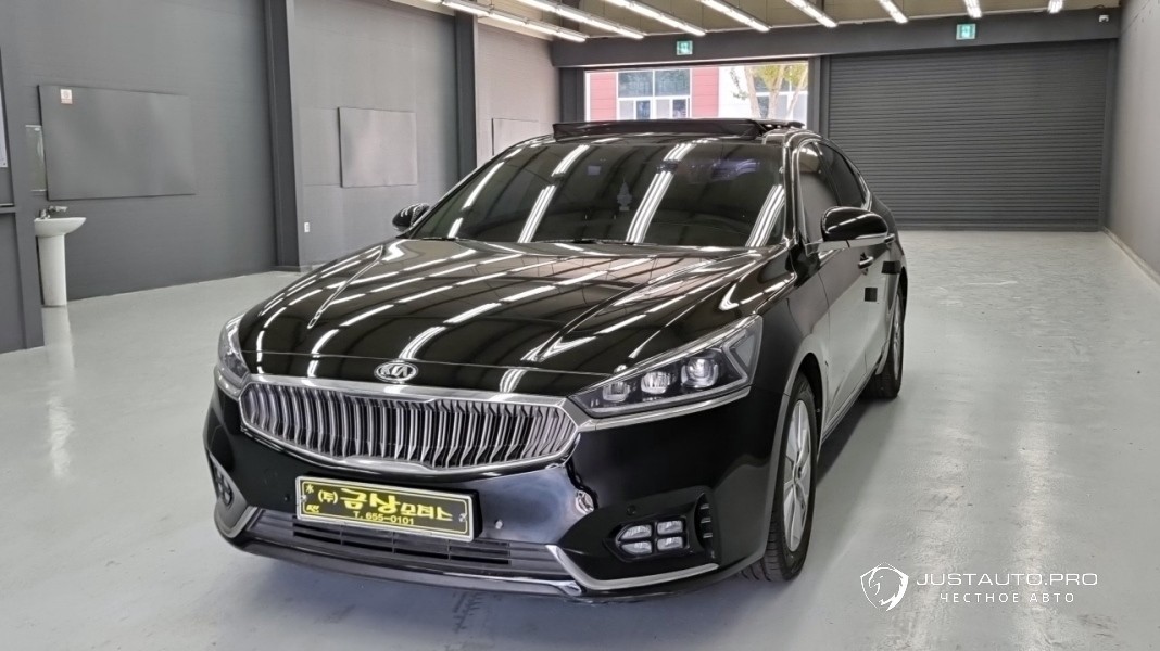 Автомобиль Kia K7