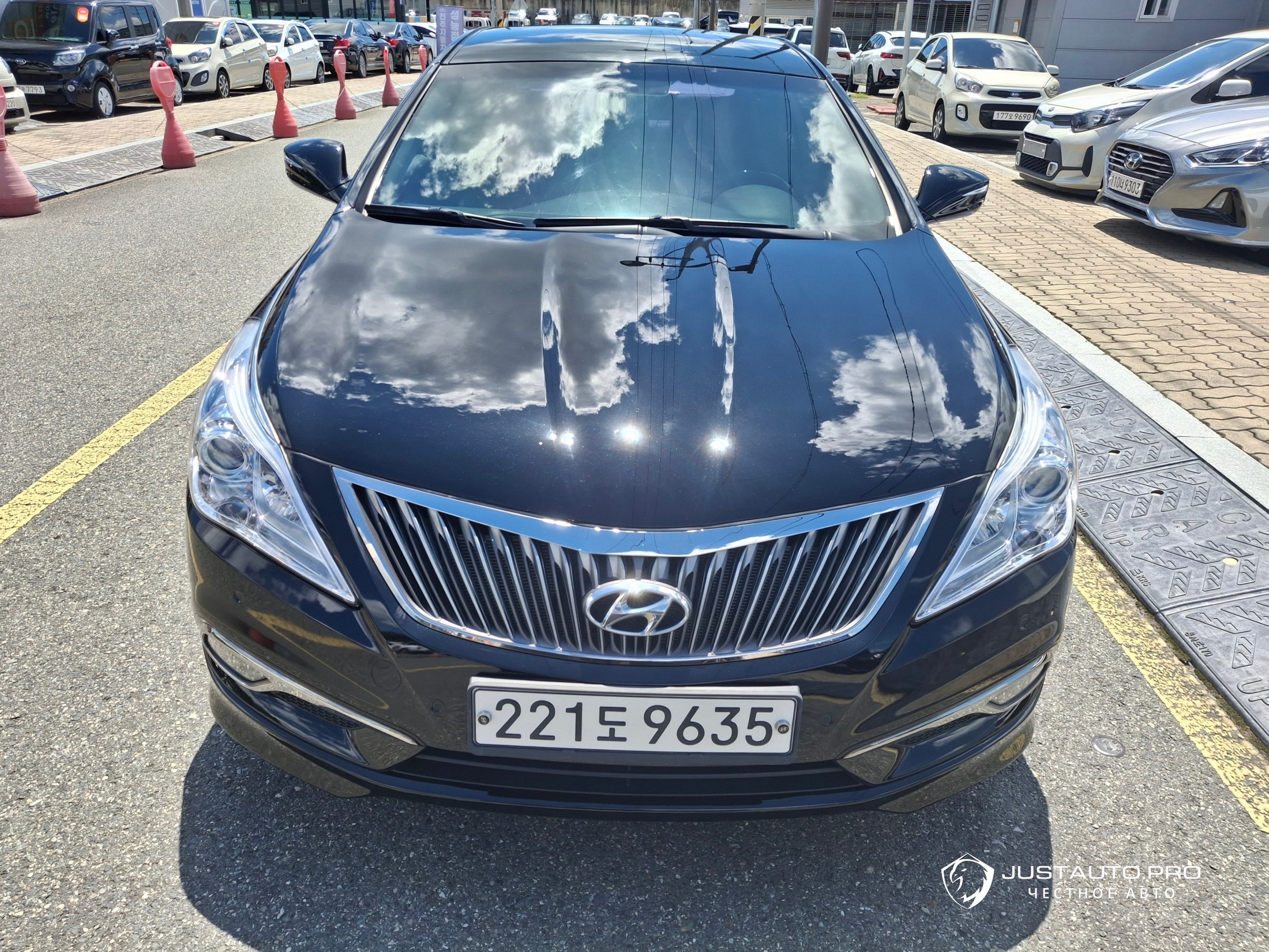 Автомобиль Hyundai Grandeur