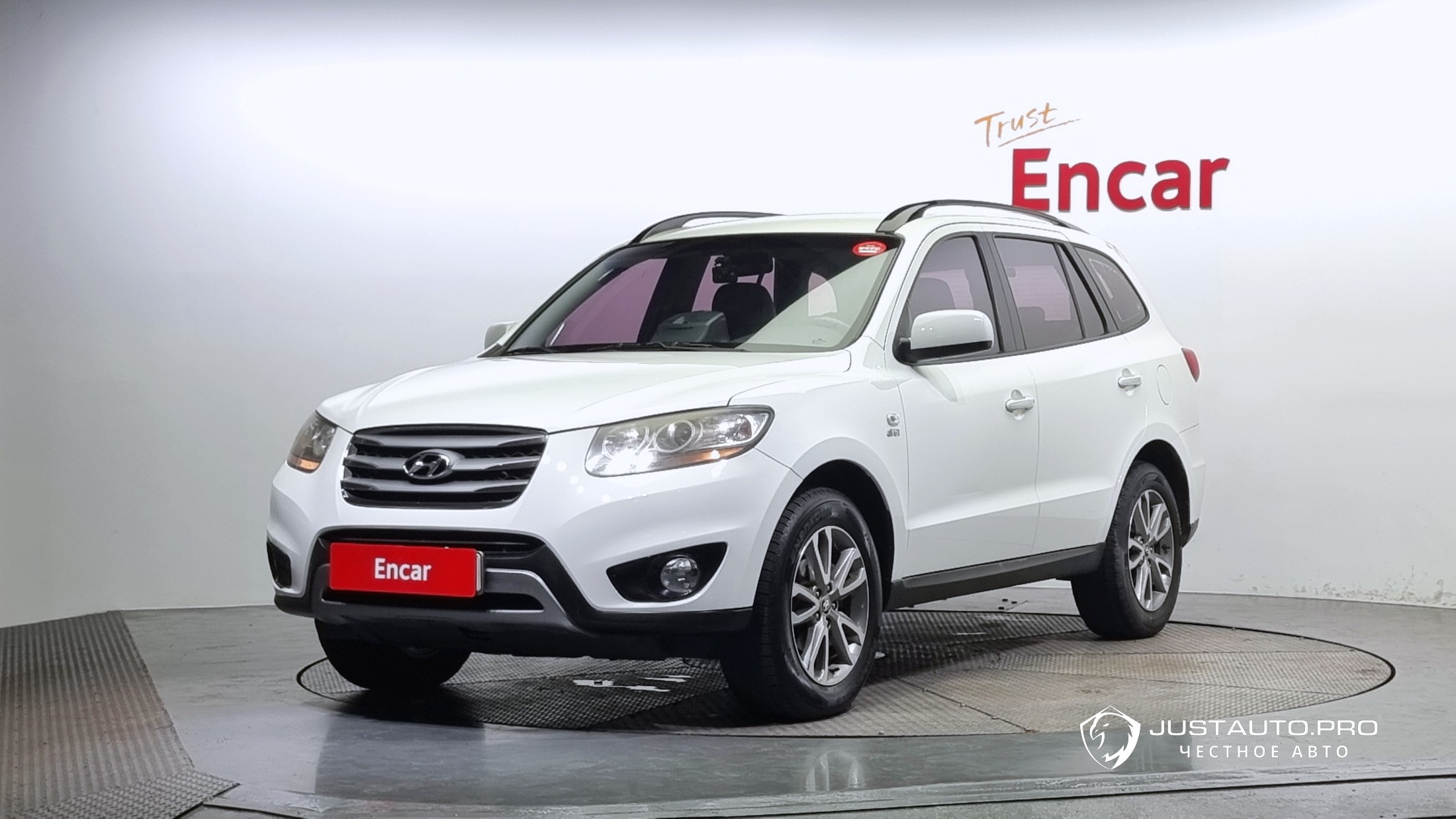 Автомобиль Hyundai Santafe