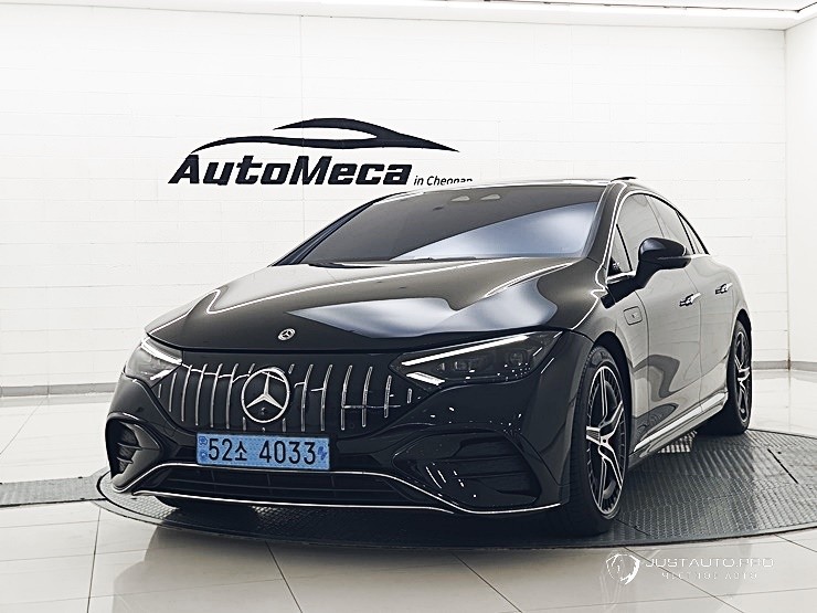 Автомобиль Mercedes-Benz EQE