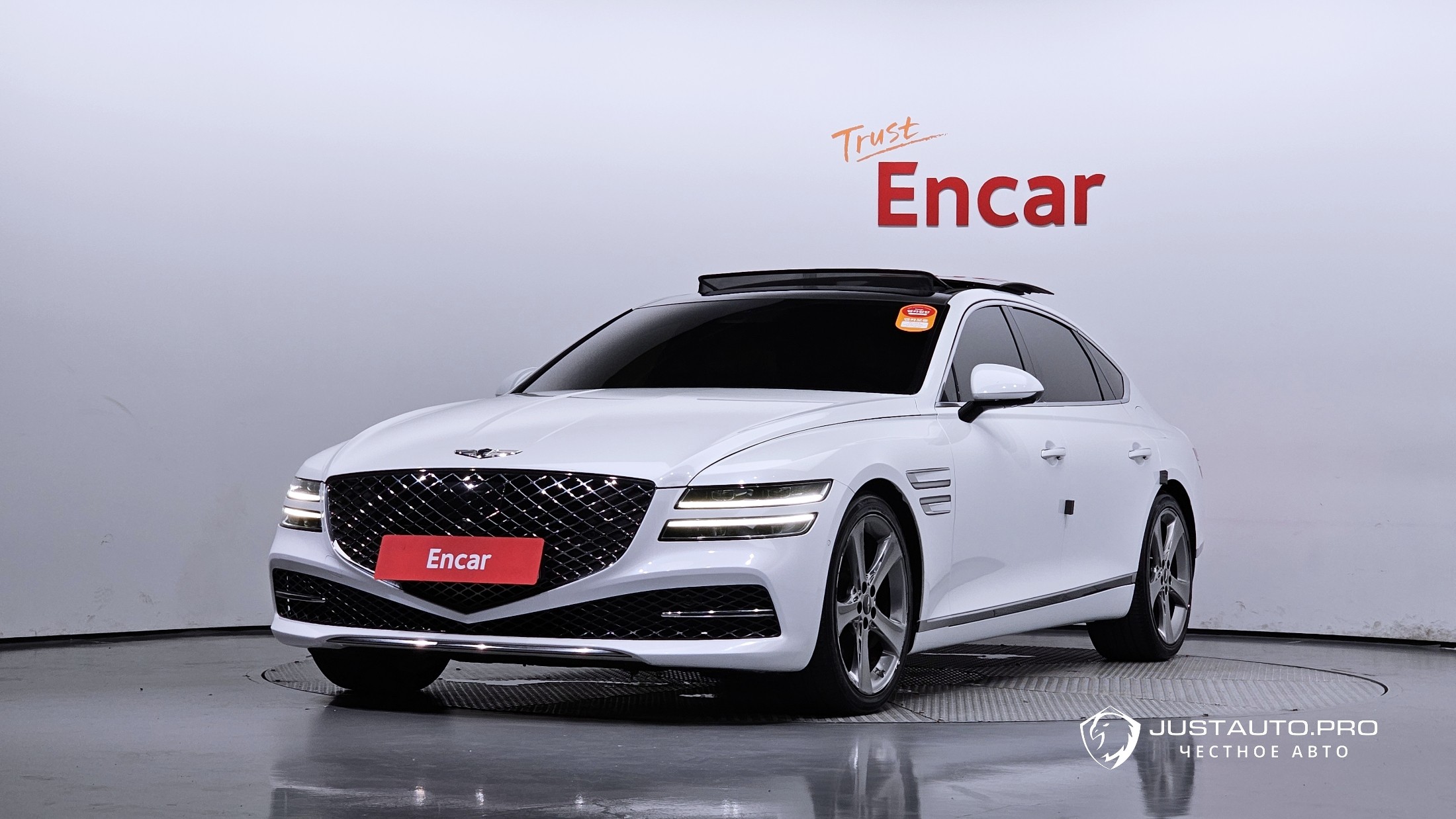 Автомобиль Genesis G80