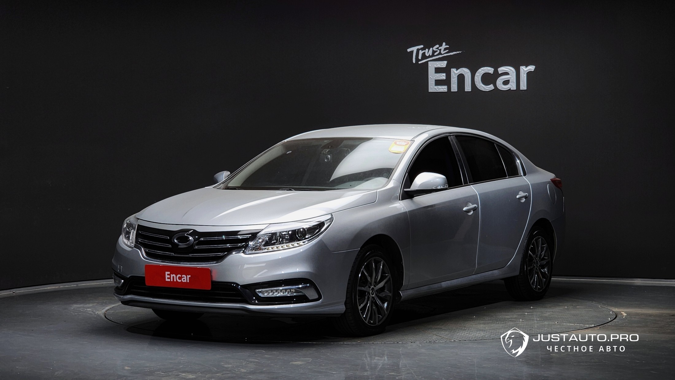 Автомобиль Renault-KoreaSamsung SM5 
