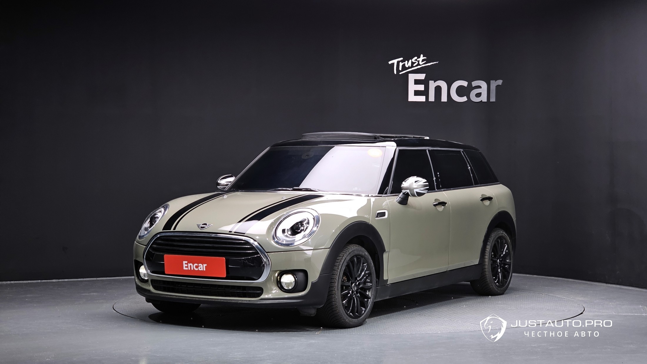 Автомобиль Mini Clubman