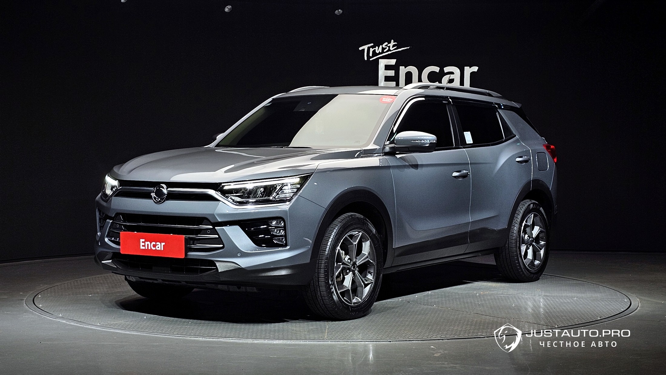 Автомобиль KG_Mobility_Ssangyong KORANDO